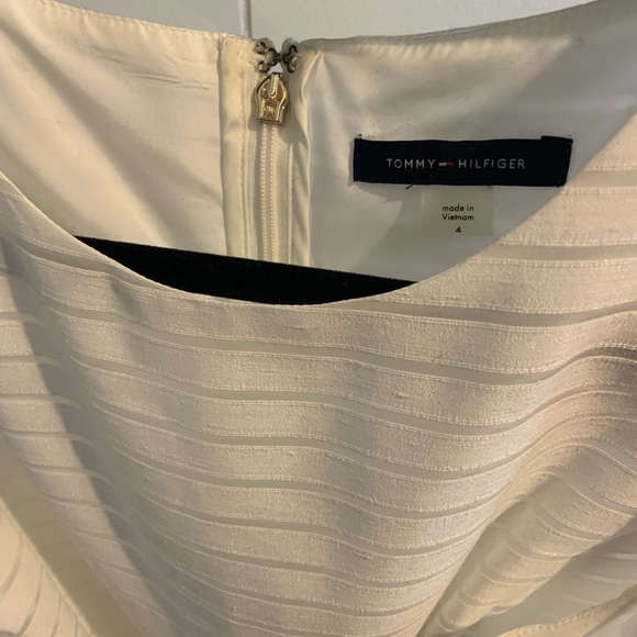 White Tommy Hilfiger Dress Size 4 EUC - Picture 4 of 6